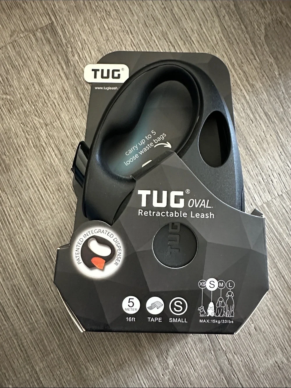 TUG Oval Retractable Leash - Black (Small)